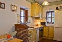 A kitchen or kitchenette at Casa entre Nerja y Frigiliana