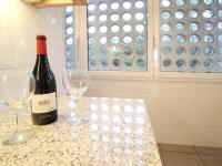 Nápoje v ubytování Urcatusa Llevant - Apartamento 6 pax con piscina g27034