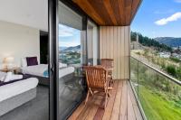 Ein allgemeiner Bergblick oder ein Berglick von der Villa aus