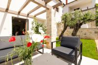 Posezení v ubytování Beautiful villa Irma with private pool near Rovinj