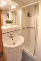 Koupelna v ubytování Urcatusa Llevant - Apartamento 6 pax con piscina g27034