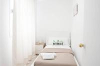 Posteľ alebo postele v izbe v ubytovaní CITY CENTER BIG APARTMENT-FAMILY & FRIENDS-5 Beds
