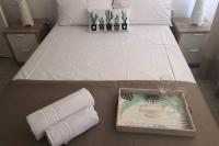 Posteľ alebo postele v izbe v ubytovaní CITY CENTER BIG APARTMENT-FAMILY & FRIENDS-5 Beds