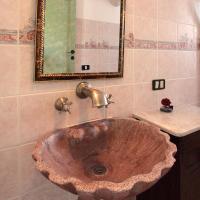 A bathroom at Casa Salomone