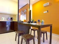 Gold Coast Morib Studio l Apartment I Penthouseにあるキッチンまたは簡易キッチン