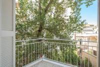 Balkón alebo terasa v ubytovaní NEW! Bright & Remodeled 1Bed apt 2min Walk to Acropolis