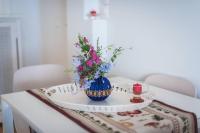 Plán poschodí v ubytovaní NEW! Bright & Remodeled 1Bed apt 2min Walk to Acropolis