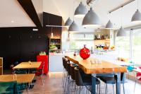 Kuchyňa alebo kuchynka v ubytovaní Hotel Oleggio Malpensa