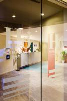 Kuchyňa alebo kuchynka v ubytovaní Hotel Oleggio Malpensa