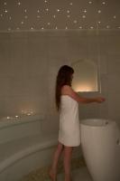 Koupelna v ubytování Grand TheoNi Boutique Hotel & Spa