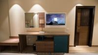 TV a/nebo společenská místnost v ubytování Golden Jewel Beach&Hotel