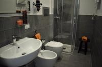A bathroom at Terno su Napoli