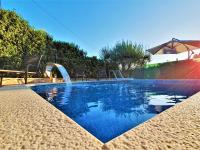 Bazén v ubytovaní Wawe Lux Holiday Home with pool alebo v jeho blízkosti