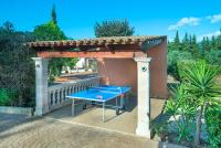 Balkón alebo terasa v ubytovaní Owl Booking Villa Garreta - Rustic Stay with Mountain Views