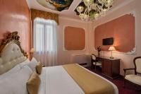 Gallery image of Hotel Pausania in Venice