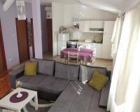 Kuchnia lub aneks kuchenny w obiekcie Apartments Luna