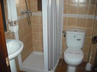 Koupelna v ubytování Apartamentos Sierra del Hacho