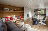 Część wypoczynkowa w obiekcie Finest Ski Chalet Leogang by All in One Apartments