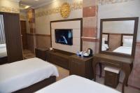 Parezh Hotelにあるベッド