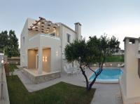 The swimming pool at or close to Villa Despina in Kisamos