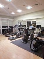 Best Western Plus La Fayette Hotel et SPA tesisinde fitness merkezi ve/veya fitness olanaklar&#x131;