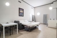 A bed or beds in a room at PrimoPiano - Gluck