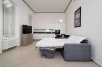A television and/or entertainment centre at PrimoPiano - Gluck