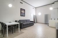 A seating area at PrimoPiano - Gluck