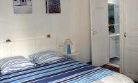 Katil atau katil-katil dalam bilik di Les Volets Bleus