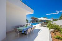 Bazén v ubytovaní Luxury villa Punat with pool with sea view , 50m from the beach alebo v jeho blízkosti