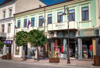 The building in which a vendégházakat is located