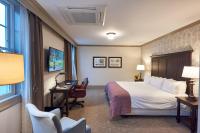 The Groton Innにあるベッド