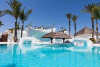 The swimming pool at or close to Hotel Suites Albayzin Del Mar