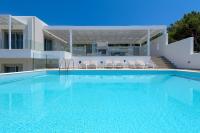 Bazén v ubytovaní Villa Dione in Pefkos, Lindos area alebo v jeho blízkosti