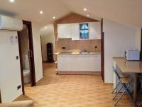 A kitchen or kitchenette at Apartamentos Costa Esmeralda