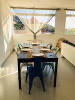 Posezení v ubytování La Marina SeaView Penthouse