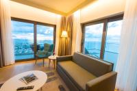 A seating area at Radisson Blu Hotel Trabzon