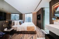 WOLO Kuala Lumpurにあるベッド