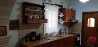 A kitchen or kitchenette at Madalo