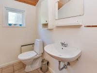 Půdorys ubytování Four-Bedroom Holiday home in Oksbøl 18