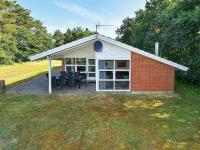 Půdorys ubytování Four-Bedroom Holiday home in Oksbøl 18
