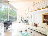 Posezení v ubytování Holiday home in Alcתdia with swimming pool
