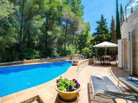 Bazén v ubytování Holiday home in Alcתdia with swimming pool nebo v jeho okolí