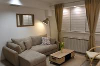 Posedenie v ubytovaní Apartment Anna - FREE Pickup from OR Dropoff to Zagreb airport AT ANY TIME, please give three days advance notice - Long-term parking with airport transport possibility