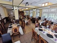 Restaurace v ubytování Poiana Bucovat