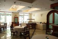 Restauracja lub miejsce do jedzenia w obiekcie Hotel Villa Vera