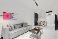 Heritage Boutique Apartmentsにあるテレビまたはエンターテインメントセンター