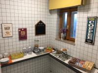 Jedlo v ubytovaní bed & breakfast alebo blízkom okolí