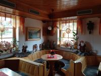 Posezení v ubytování Gasthof zum Döhlerwald