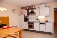 Kuchnia lub aneks kuchenny w obiekcie Apartment Erler